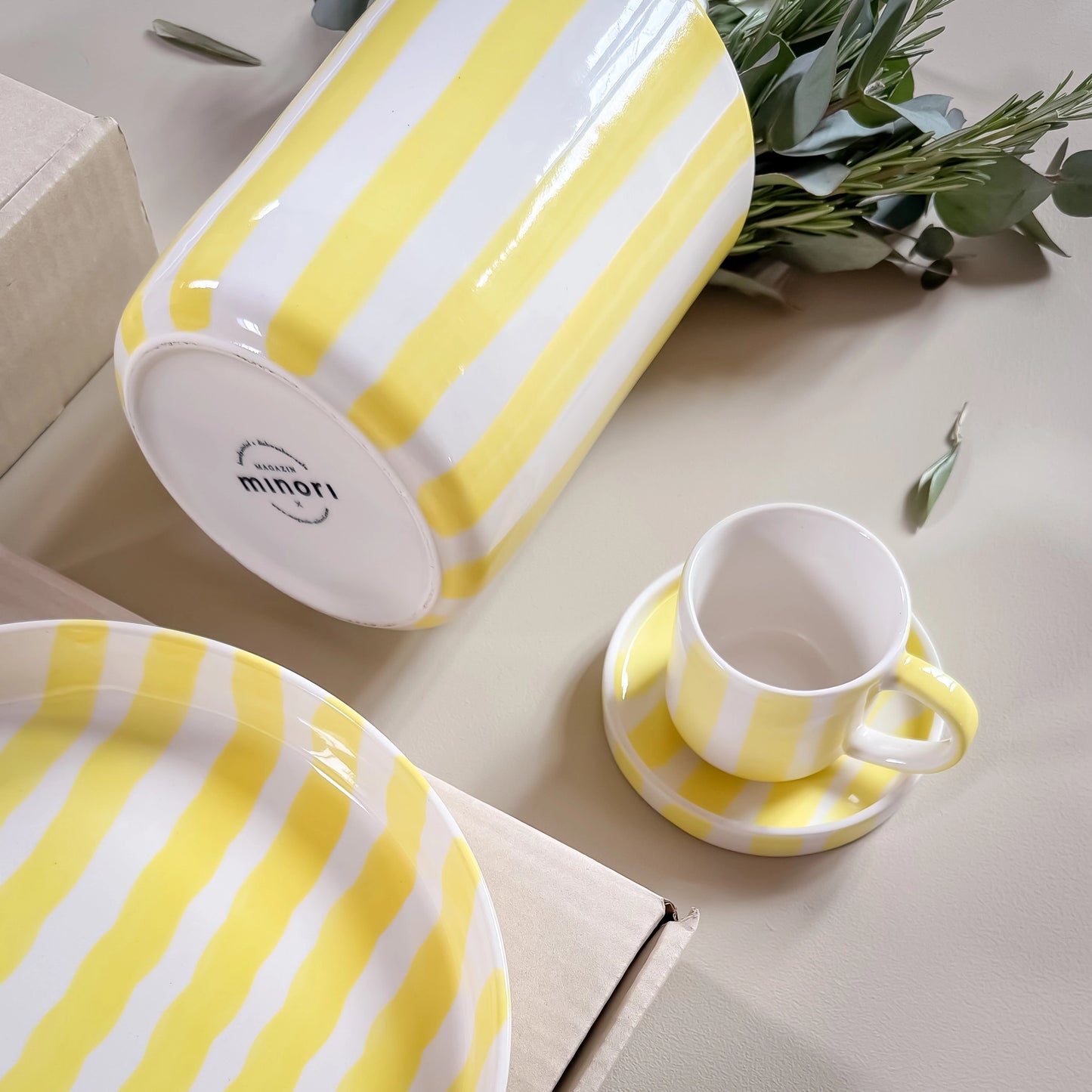 Kucho White & Yellow Espresso Stripes - Beach Yellow (Set of 2 - 4 Pieces)