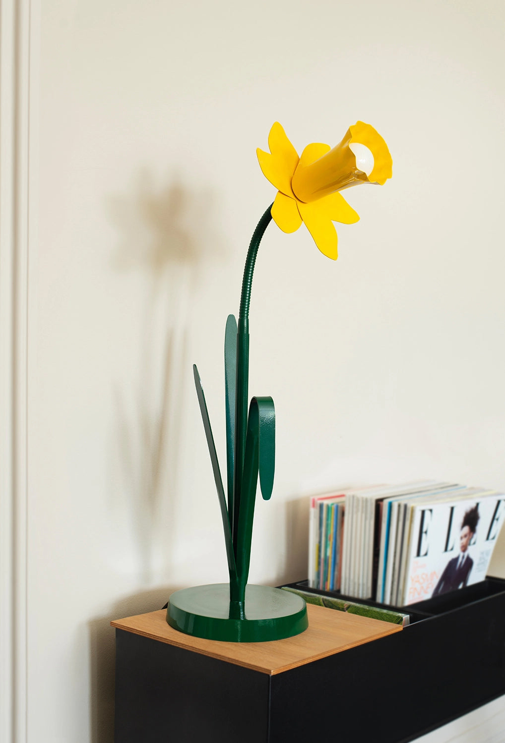 Kucho Yellow Daffodil Desk Lamp