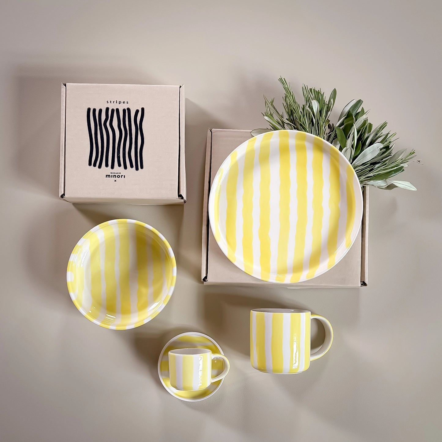 Kucho White & Yellow Espresso Stripes - Beach Yellow (Set of 2 - 4 Pieces)