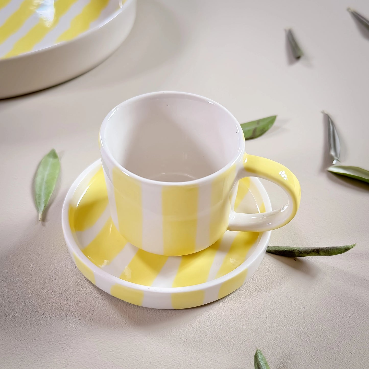 Kucho White & Yellow Espresso Stripes - Beach Yellow (Set of 2 - 4 Pieces)