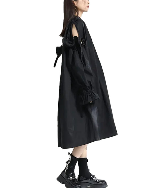 Kucho Black / White Bow Tie Sleeve Dress