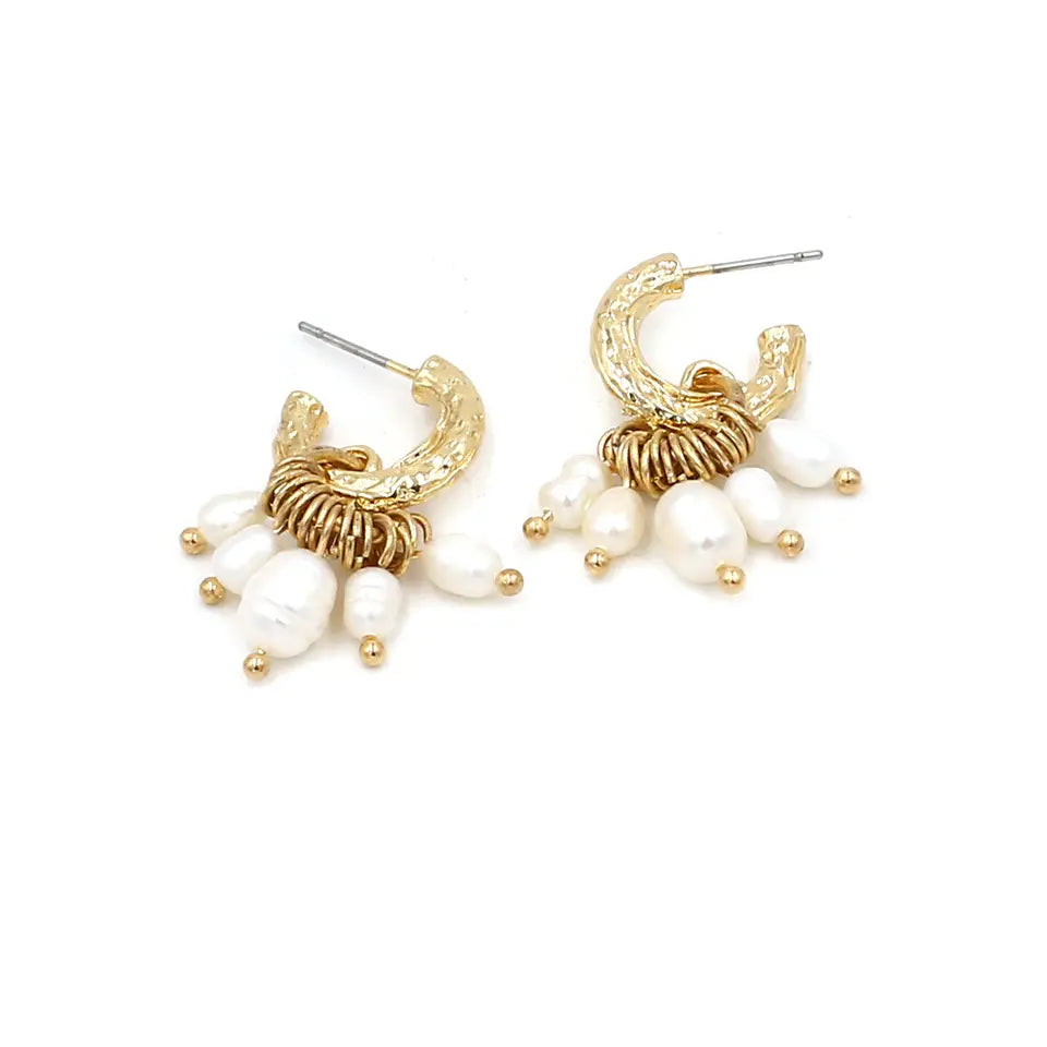 Ameyaa Pearl Earrings