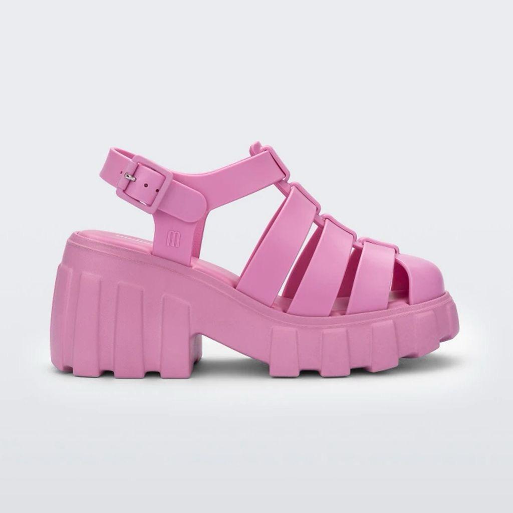 Betu Jelly Platforms