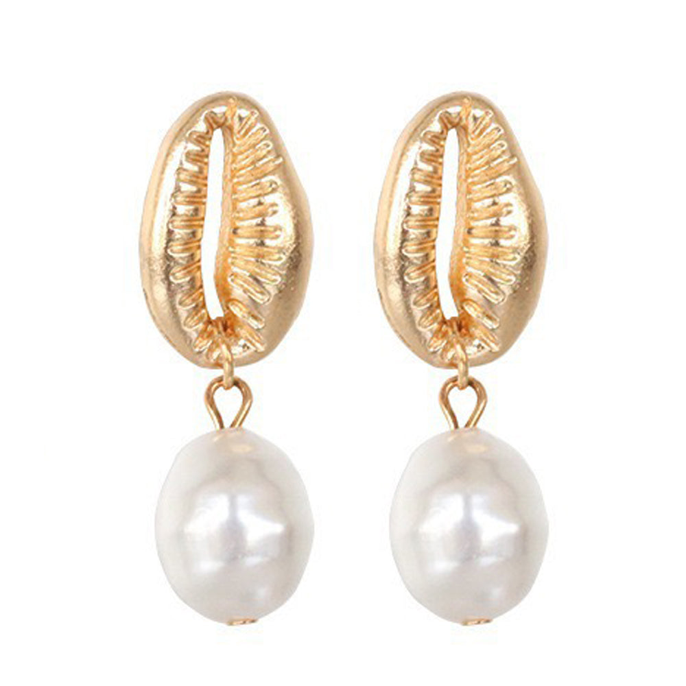 Beaux Shell earrings